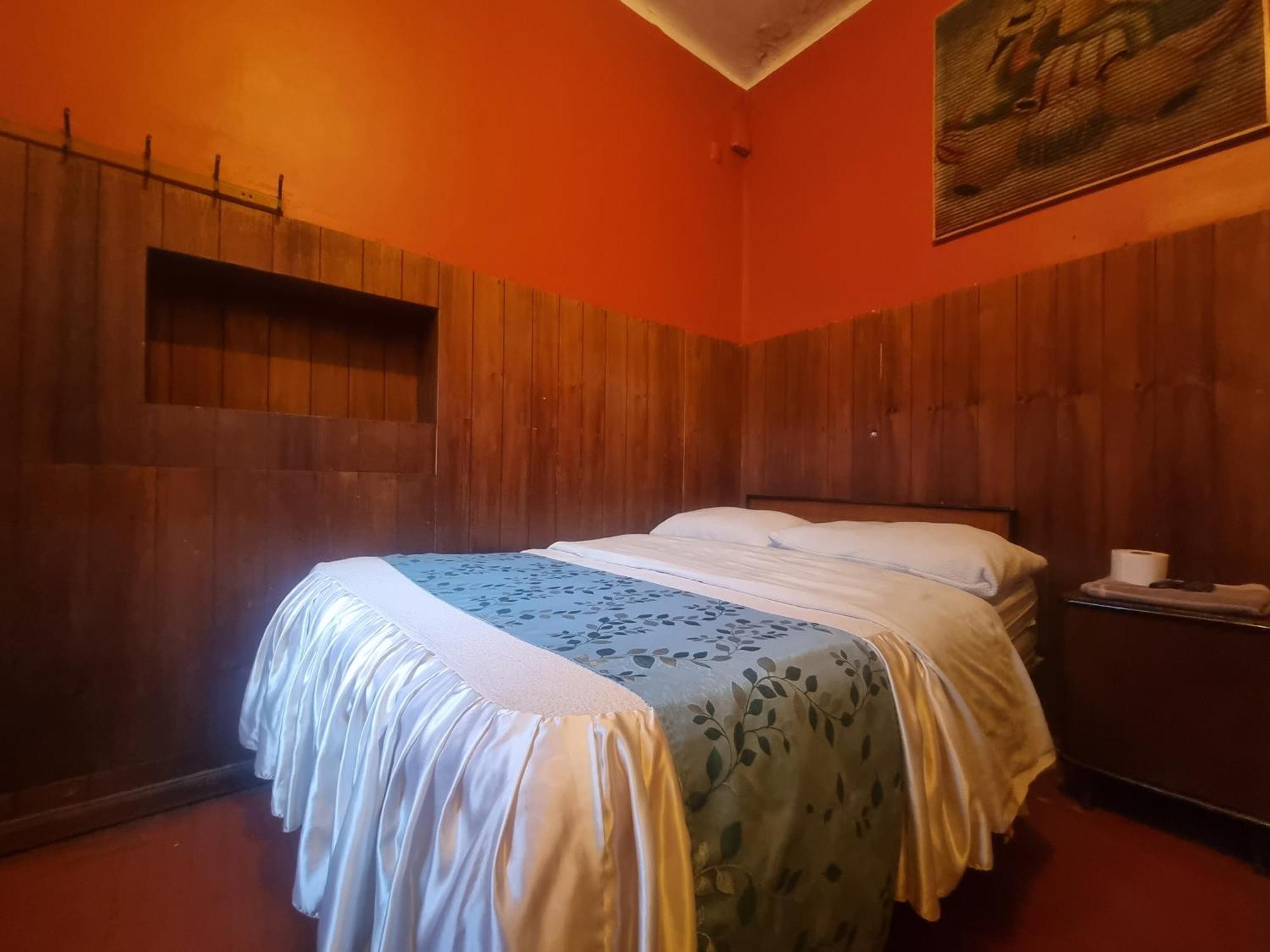 Hotel Hospedaje Garcilaso *